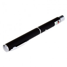 Pen Форма Зеленая лазерная указка (2 АА, черный, 5 мВт, 532 нм)